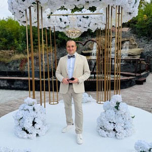 Ведучий Петро +DJ